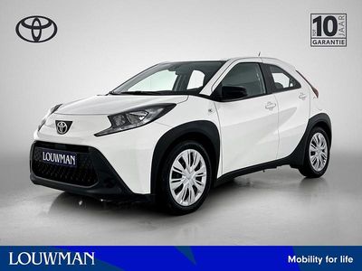Wit Occasion 2023 Toyota Aygo X Play SUV | € 17.245 (Super prijs)