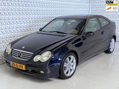 Mercedes 200