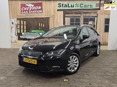Zwart Occasion 2016 Seat Leon ST CONNECT Stationwagen | € 7.995 (Eerlijke prijs)