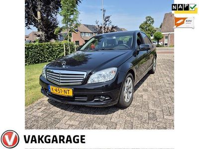 Zwart Gebruikt 2009 Mercedes C180 Sedan | € 9.950 (Eerlijke prijs)