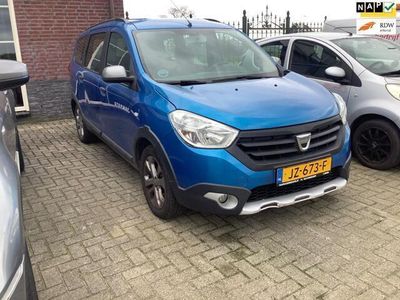 tweedehands Dacia Lodgy 1.2 TCe Stepway 7p.