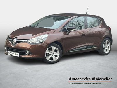 Bruin Occasion 2016 Renault Clio IV Expression Hatchback | € 8.975 (Eerlijke prijs)