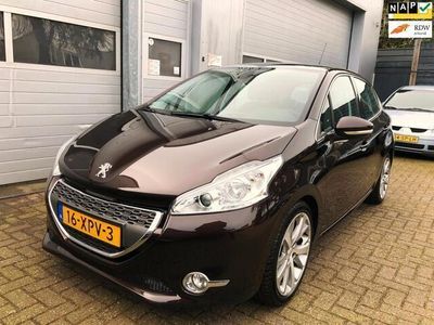 tweedehands Peugeot 208 1.6 VTi Allure 120 PK-Leder-Panoram-Clima-Cruise