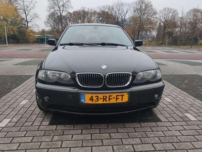 Zwart Gebruikt 2005 BMW 316 Sedan | € 2.800 (Iets duurder)