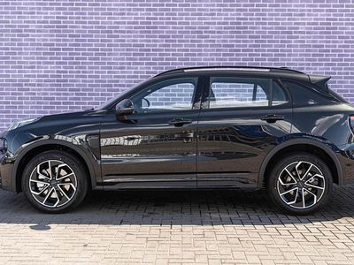Zwart Gebruikt 2025 Lynk & Co 01 SUV | € 35.894 (Duur)