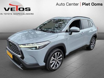 Grijs (metallic) Occasion 2025 Toyota Corolla Cross Style SUV | € 36.950 (Eerlijke prijs)