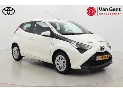 Occasion Toyota Aygo X-play 72 PK (52 kW) 2018 Wit Hatchback