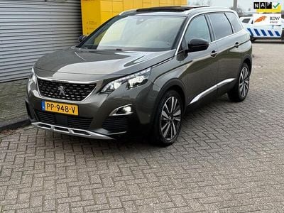 Grijs Occasion 2017 Peugeot 5008 GT-line MPV | € 12.750 (Duur)