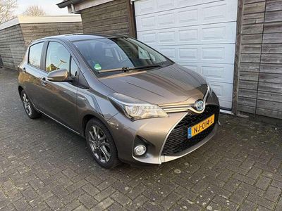 Occasion 2017 Toyota Yaris Hybrid Comfort Sedan | € 12.699