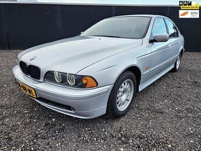 tweedehands BMW 520 5-SERIE i Executive *angel eyes,ijskoude airco,cruise control,Enz.