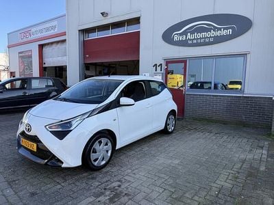 Occasion Toyota Aygo X-play 74 PK (54 kW) 2021 Wit Hatchback