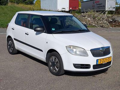 Wit Gebruikt 2009 Skoda Fabia Classic Hatchback | € 2.900 (Duur)
