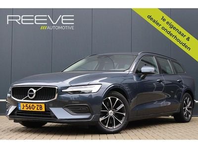 Blauw Gebruikt 2020 Volvo V60 Momentum Stationwagen | € 24.950 (Super prijs)