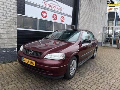 Occasion Opel Astra 84 PK (61 kW) 2003 Rood Hatchback