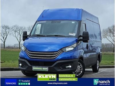 Occasion Iveco Daily 175 PK (128 kW) 2022 Blauw (metallic) Van
