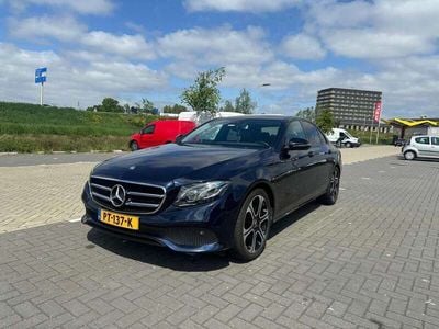 Mercedes E220