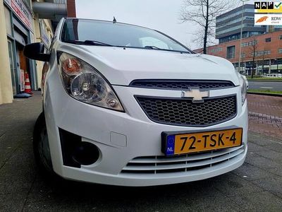 Wit Gebruikt 2012 Chevrolet Spark LS Hatchback | € 2.850 (Eerlijke prijs)