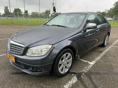 Mercedes C180