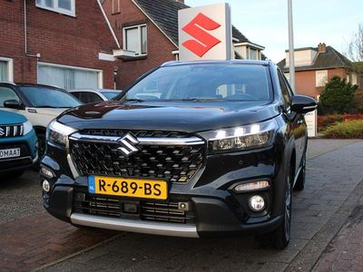 Zwart Occasion 2022 Suzuki SX4 S-Cross Style SUV | € 25.950 (Iets duurder)
