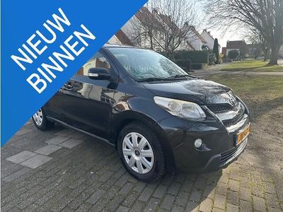 Occasion Toyota Urban Cruiser 101 PK (74 kW) 2009 Zwart Hatchback