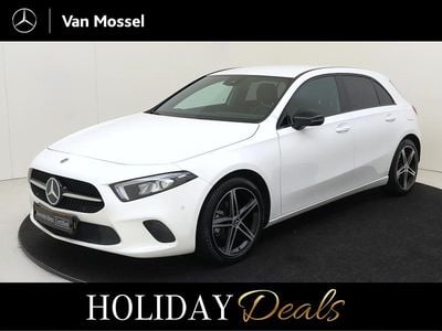 Wit Gebruikt 2019 Mercedes A180 Luxury Hatchback | € 23.495 (Goede deal)