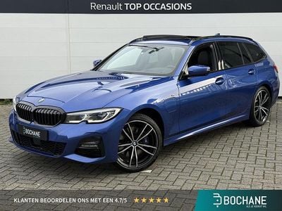 Portimao blau Gebruikt 2020 BMW 330e Executive Stationwagen | € 33.400 (Eerlijke prijs)
