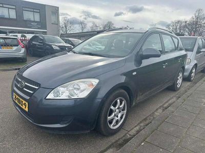 tweedehands Kia Ceed Ceed /Sporty Wagon 1.4 X-tra ( MOTOR PROBLEEM !!! )