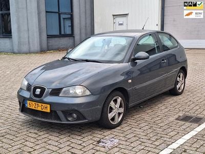 Grijs Occasion 2008 Seat Ibiza Hatchback | € 1.849 (Eerlijke prijs)