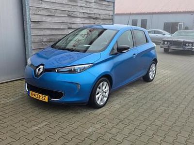 Blauw Gebruikt 2016 Renault Zoe Intens Hatchback | € 6.450 (Iets duurder)