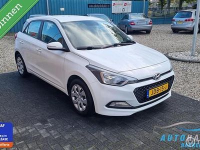 Wit Gebruikt 2016 Hyundai i20 Comfort Hatchback | € 7.950 (Eerlijke prijs)