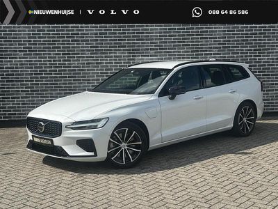 Wit Gebruikt 2022 Volvo V60 Plus Stationwagen | € 44.899 (Iets duurder)
