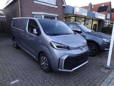 Grijs Occasion 2024 Toyota Proace MPV | € 37.212