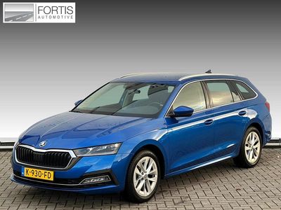 Blauw Occasion 2020 Skoda Octavia First Edition Stationwagen | € 22.495 (Eerlijke prijs)