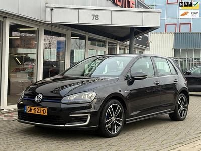 Zwart (metallic) Gebruikt 2015 VW Golf VII GTE Hatchback | € 8.950 (Super prijs)