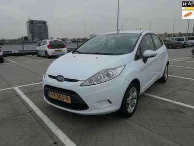 Occasion Ford Fiesta Trend 97 PK (71 kW) 2009 Wit Hatchback