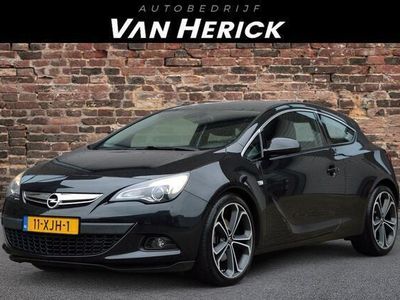 Opel Astra GTC