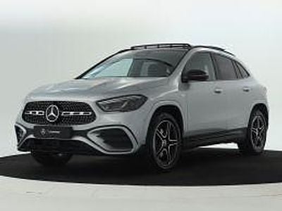Mercedes GLA250