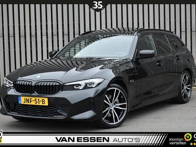 Zwart Occasion 2023 BMW 320e M Sport Stationwagen | € 38.795 (Eerlijke prijs)
