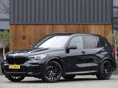 Blauw Occasion 2023 BMW X5 M Sport SUV | € 69.995 (Goede deal)