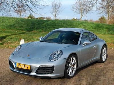Porsche 911 Carrera 4S