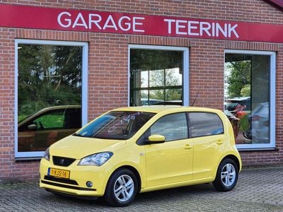 Occasion Seat Mii 60 PK (44 kW) 2013 Geel Hatchback
