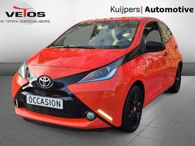 Oranje Gebruikt 2014 Toyota Aygo X-clusiv Hatchback | € 7.450 (Duur)
