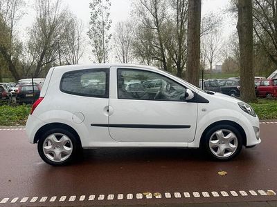 Wit Gebruikt 2009 Renault Twingo Dynamique Hatchback | € 1.399 (Goede deal)