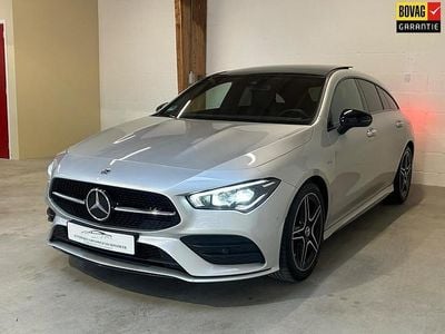 Zilver, metallic lak Occasion 2022 Mercedes CLA180 Shooting Brake AMG line Stationwagen | € 28.995 (Eerlijke prijs)