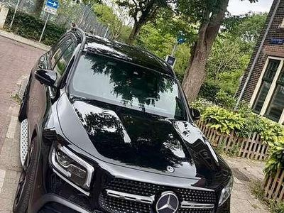 Mercedes GLB200
