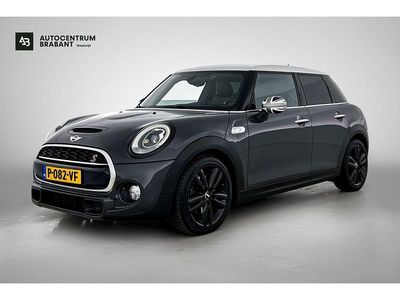 Occasion Mini Cooper S Business 192 PK (141 kW) 2015 Grijs Hatchback