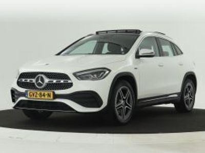 Mercedes GLA250
