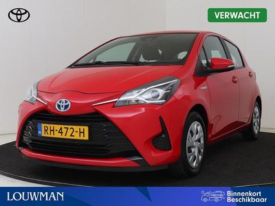 Occasion Toyota Yaris Hybrid 99 PK (72 kW) 2017 Rood Hatchback