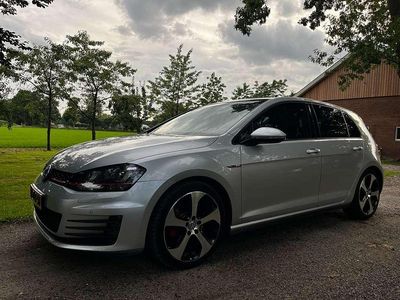 Zilver Gebruikt 2015 VW Golf VII GTI Hatchback | € 15.500 (Goede deal)