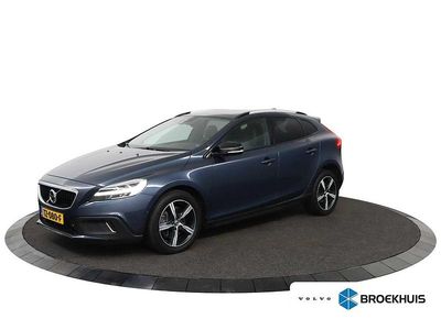 Blauw Occasion 2018 Volvo V40 CC Stationwagen | € 21.900 (Iets duurder)